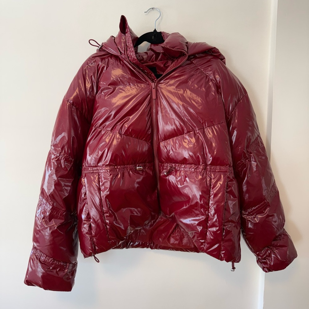 ALO Yoga Glossy Red Puffer Jacket
